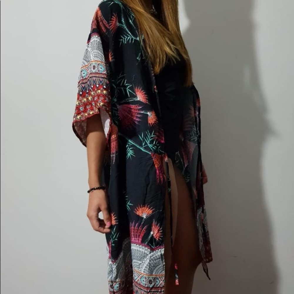 Cover-ups - Picture 4 of 6